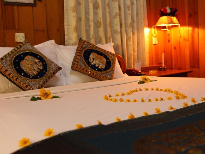 Hill Top Villa Hotel Kalaw Exterior photo